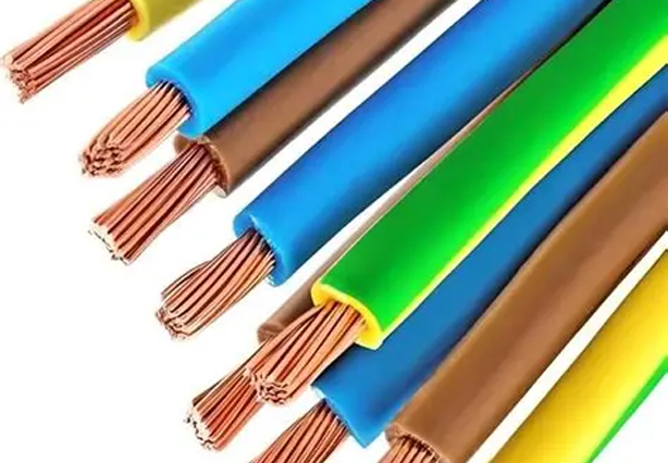الكابلات والأسلاك الكهربائية (تستخدم بشكل أساسي للكابلات الكهربائية UL-60&deg;C)