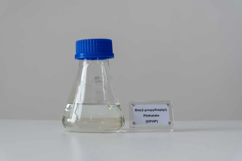 ملدنات Bis(2-propylheptyl) Phthalate (DPHP)